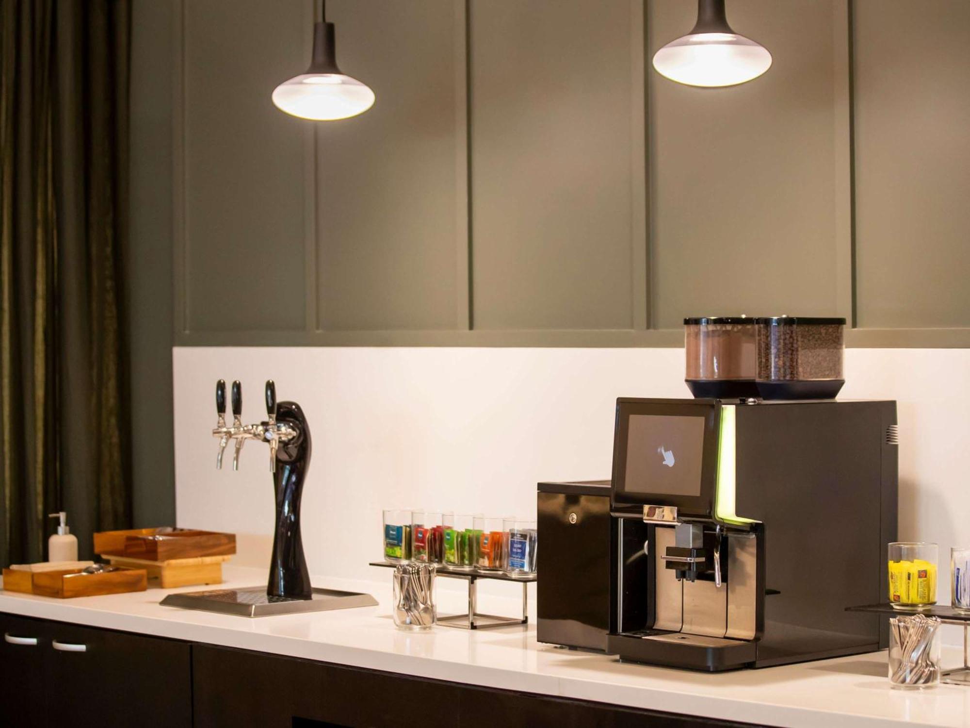 Mercure Melbourne Southbank Экстерьер фото