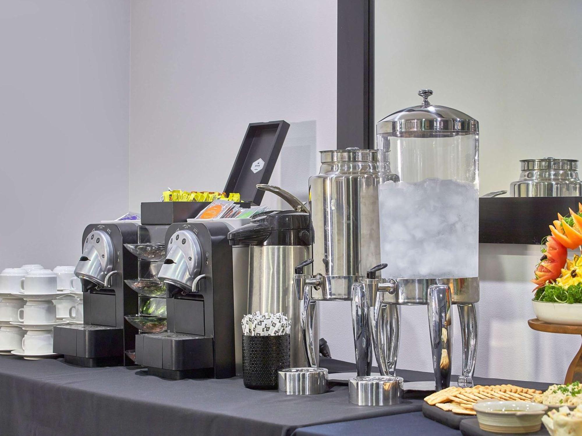Mercure Melbourne Southbank Экстерьер фото